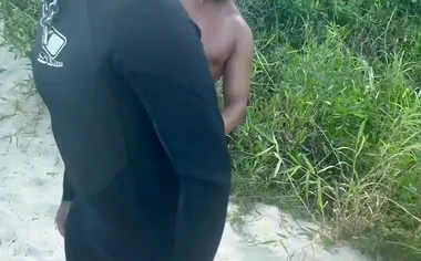 SURFER TAKES XXL DICK FROM TOURIST ON THE BEACH IN FLORIANÓPOLIS