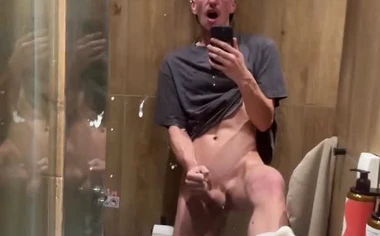 Suck my Balls Fag!