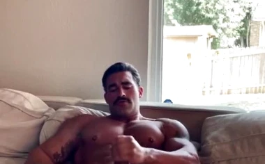 Muscle Bro, Braden Wuerch