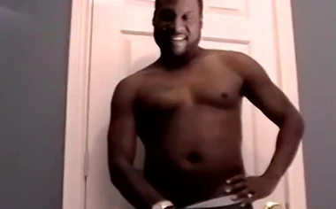 Mature homosexual receives cum in mouth after sucking BBC