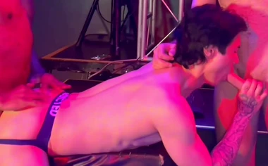 Axel Perrís // Mass Collab