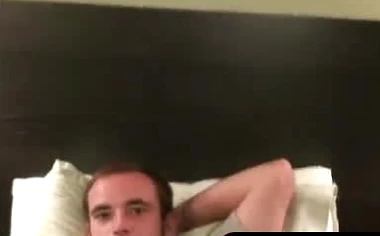 Gay amateur jerks off in his bedroom and splatters cum on his belly