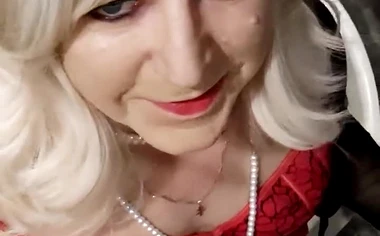 What do you think of my nightie